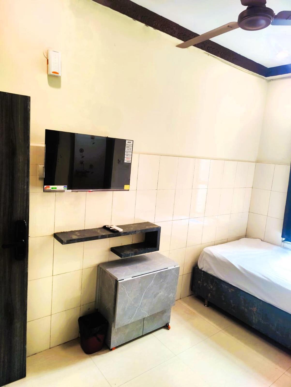 The Livin Residency Hotel Visakhapatnam Exterior photo